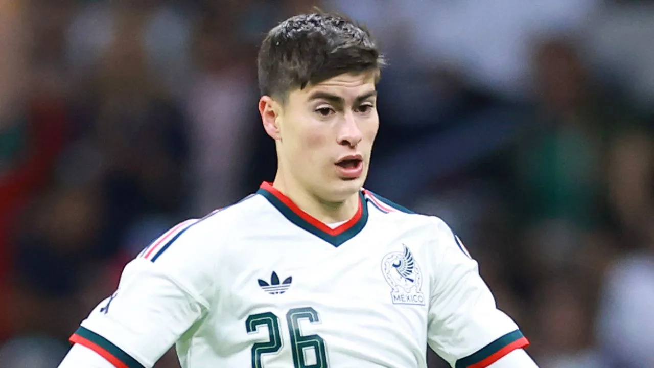 Javier Aguirre toma drástica decisión con la Hormiga González rumbo al Mundial 2026 y esta es la razón.