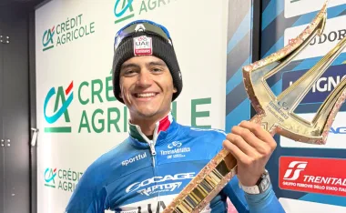Isaac del Toro gana Tirreno-Adriático.