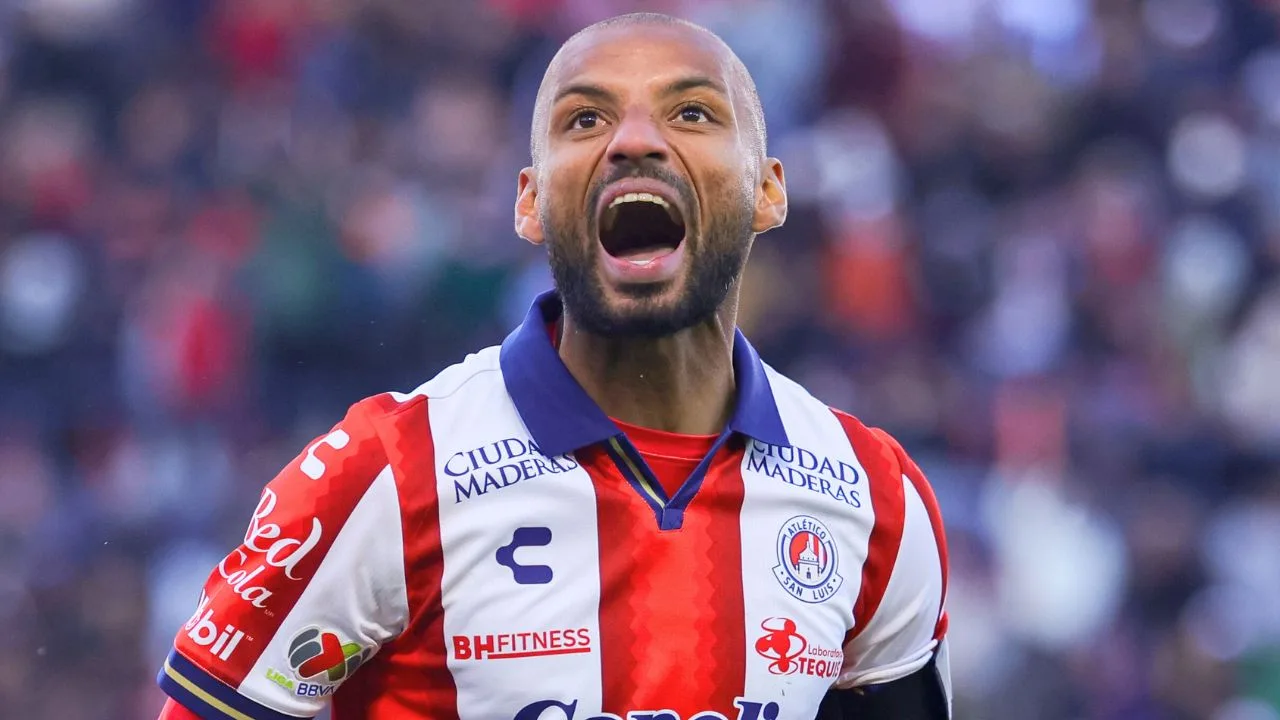 Los cuatro equipos que irían por Joao Pedro para el Apertura 2026 y esta la cifra que pagarían por él.