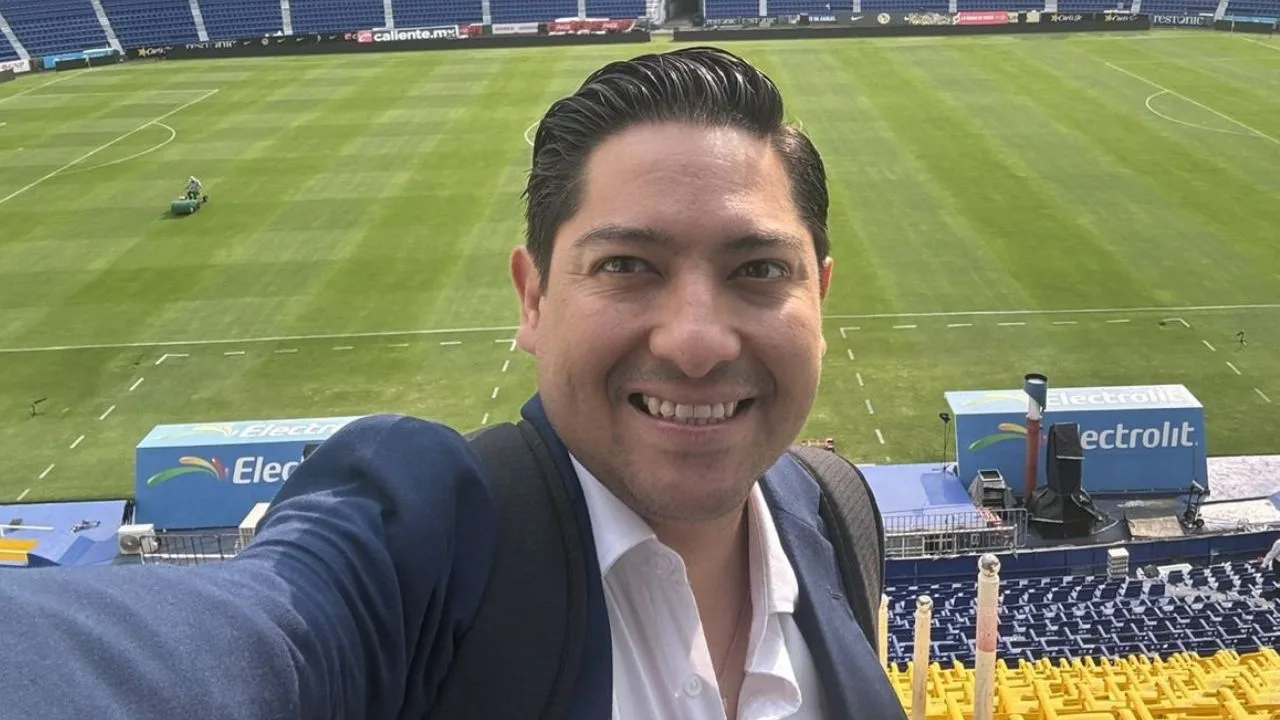 Julio Ibáñez, periodista de TUDN. 