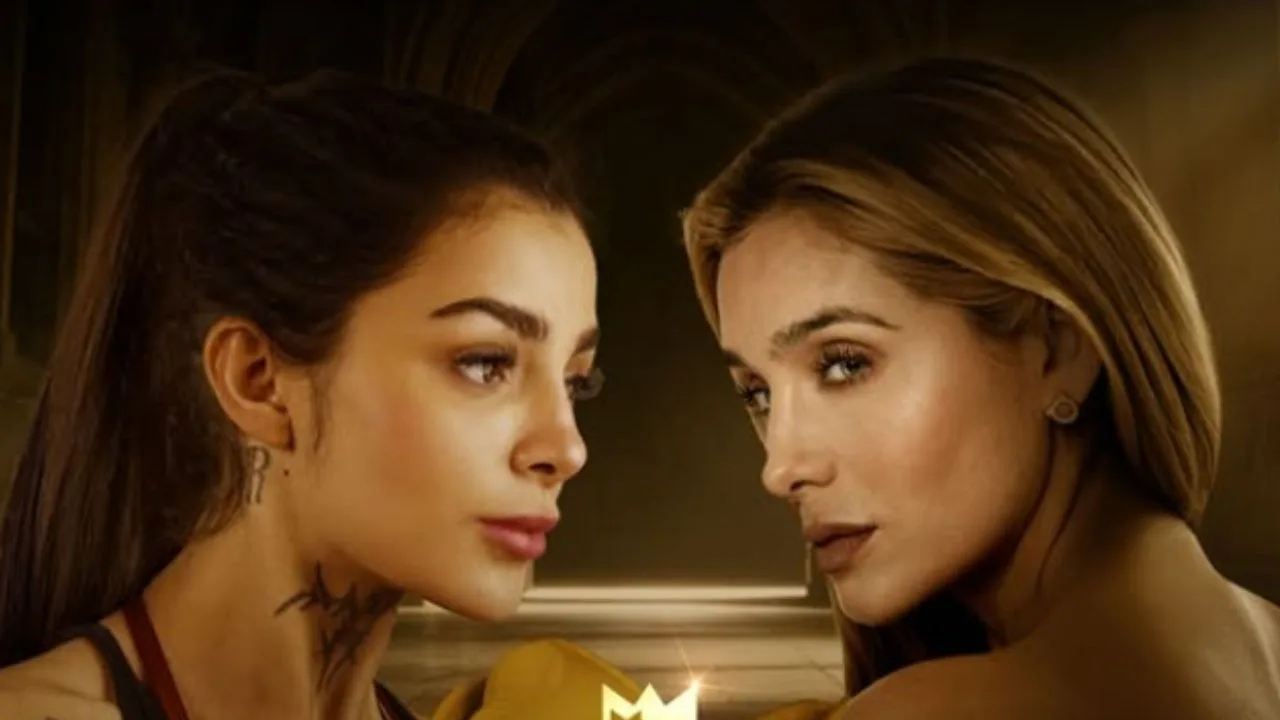 Karely Ruiz y Marcela Mistral. 