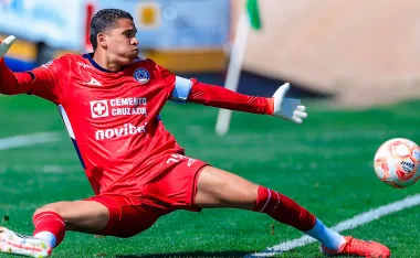 Kevin Mier, portero de Cruz Azul.