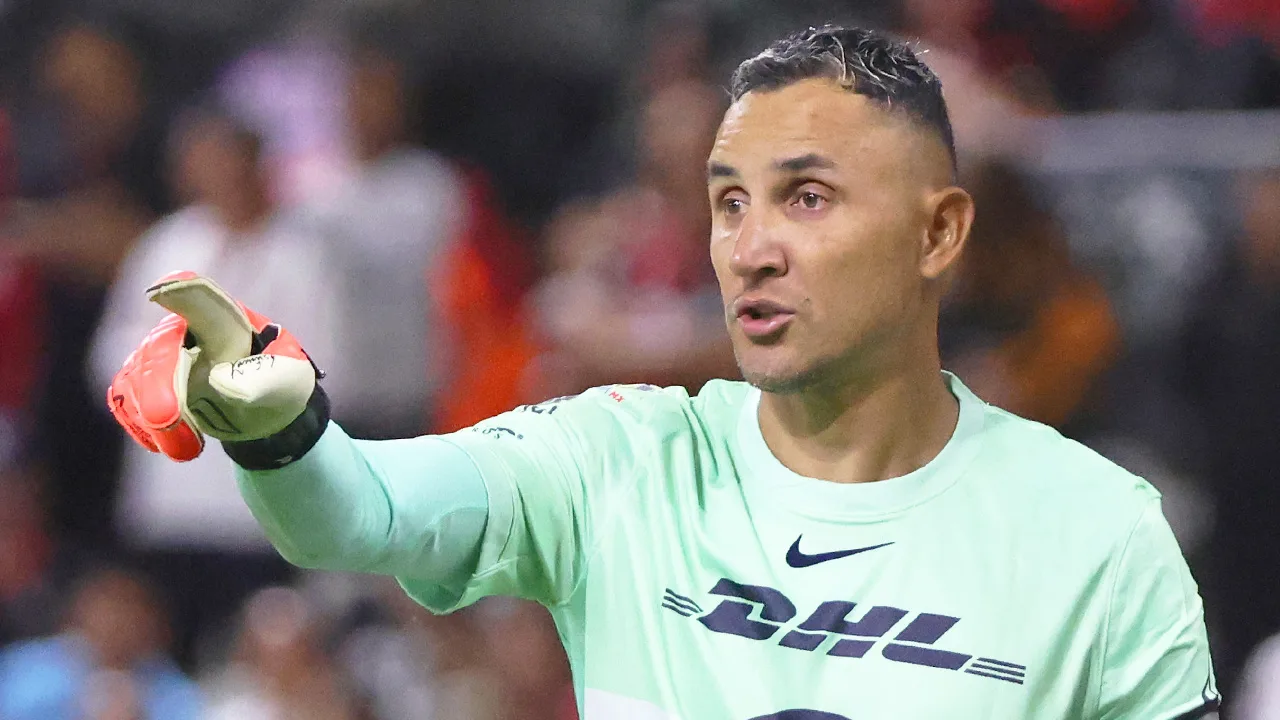 Keylor Navas y sus tres hermanos.