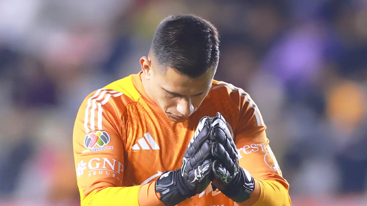 Luis Malagón se lesionó en América.