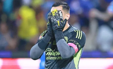 Luis Ángel Malagón se lesionó en América.