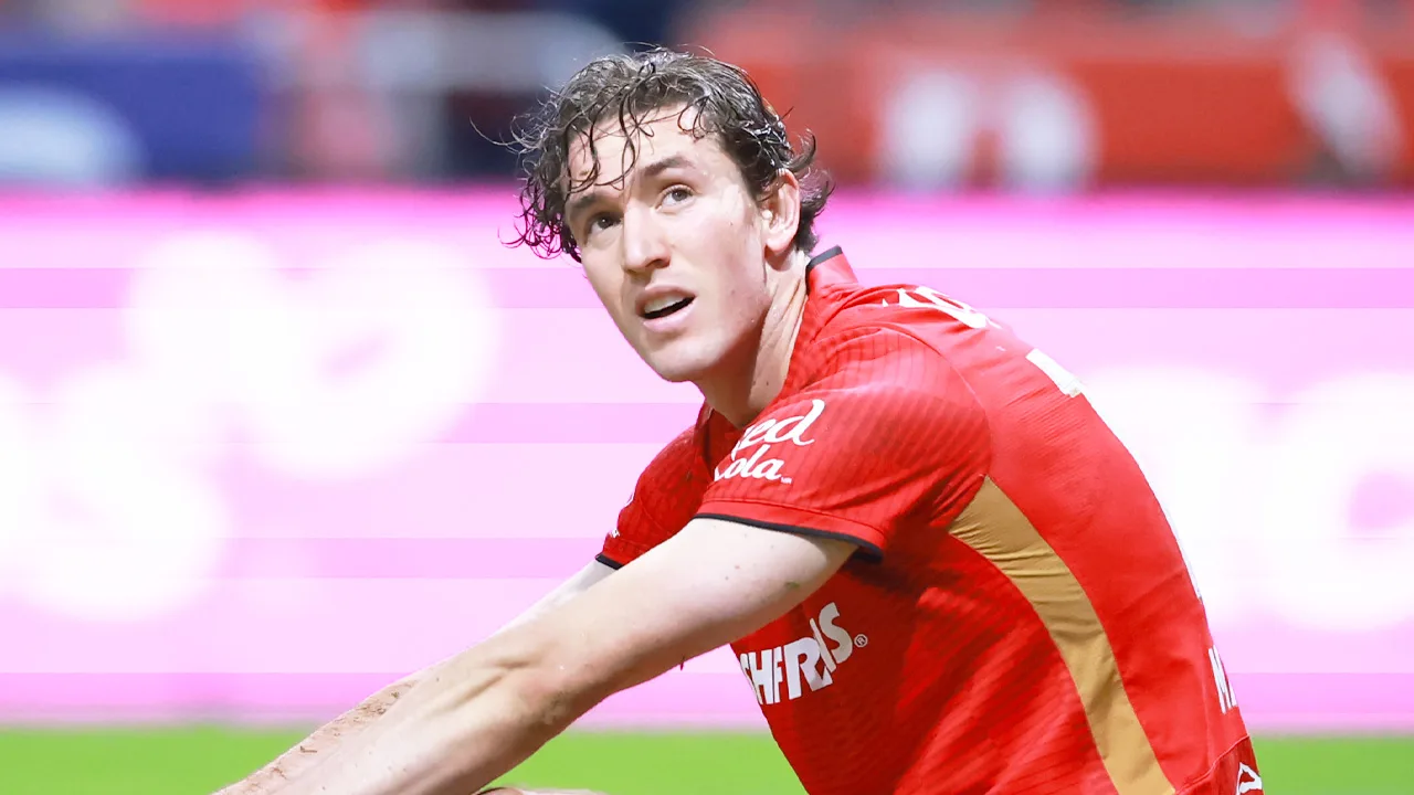 Marcel Ruiz se lesionó en Toluca.