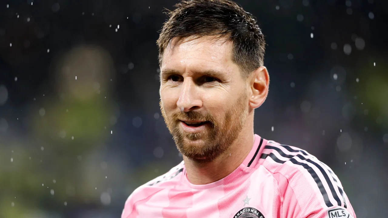 Leo Messi y un gol récord otra vez.