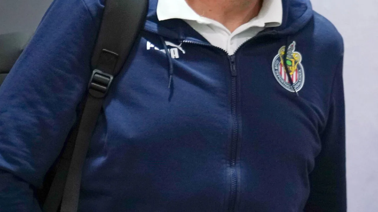 Fracasó en la Liga MX, Chivas lo corrió y ahora dirigirá al Ajax en la Eredivisie Fracasó en la Liga MX, Chivas lo corrió y ahora dirigirá al Ajax de Amsterdam.