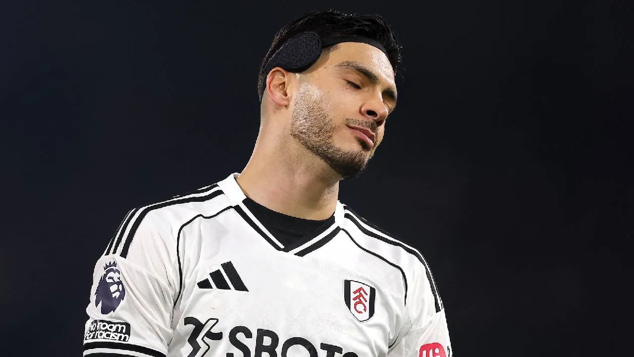 Raúl Jiménez, delantero del Fulham y Selección Mexicana.