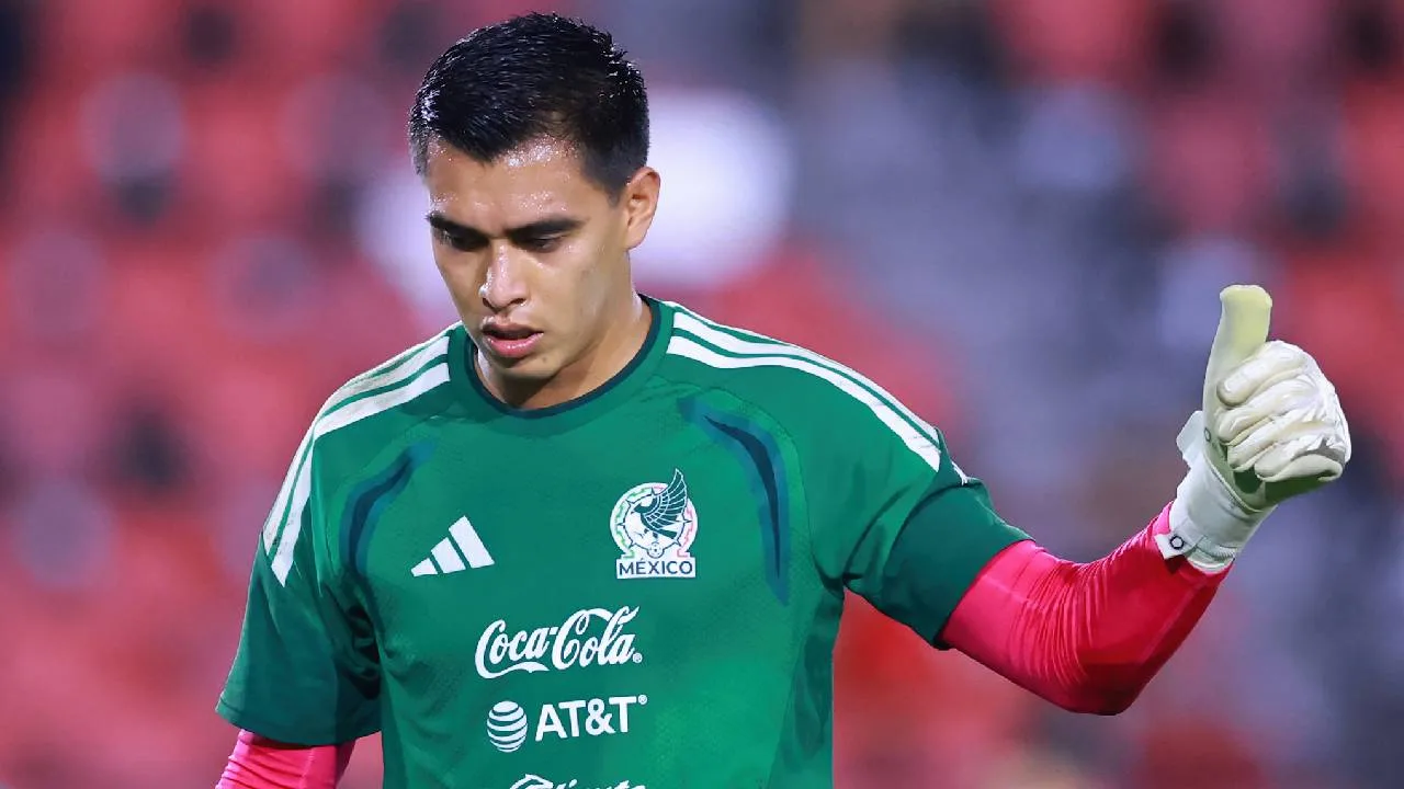 Tala Rangel, portero de Chivas.