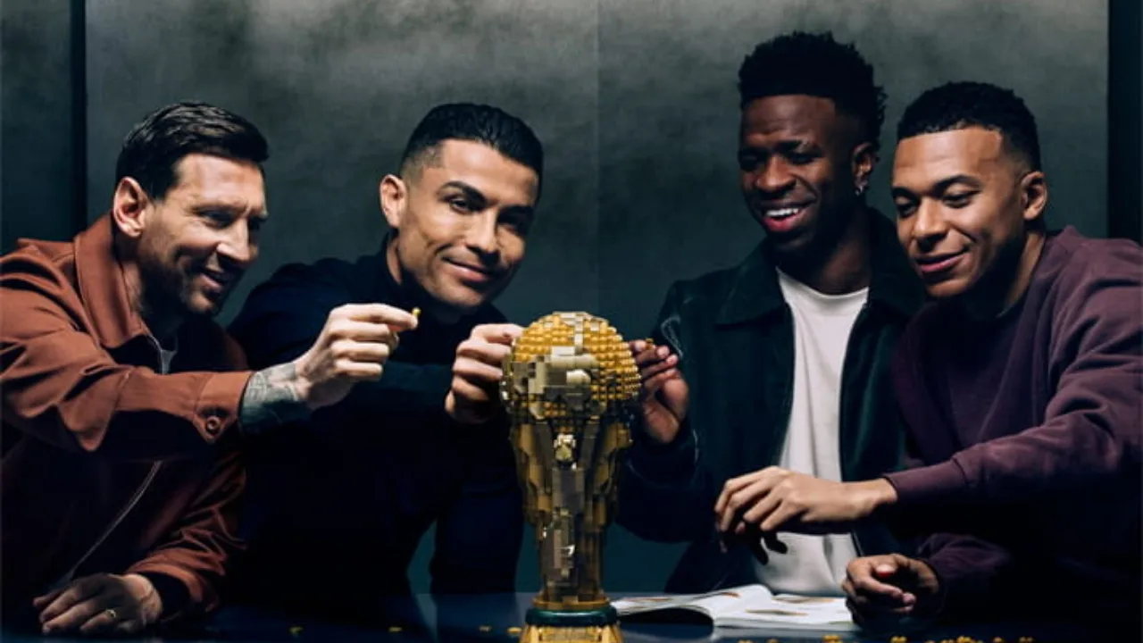 Comercial de Lego con Lionel Messi, Cristiano Ronaldo, Vinícius y Kylian Mbappé