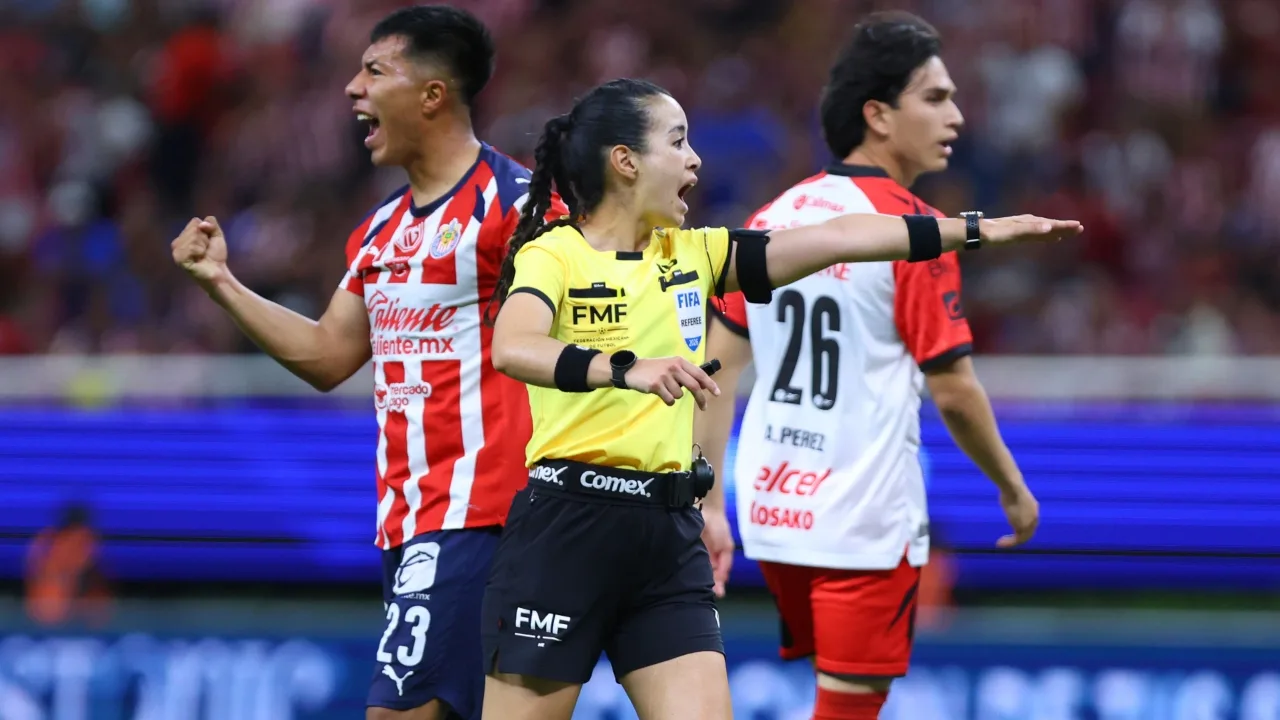 Katia Itzel García, Chivas vs Xolos de Tijuana