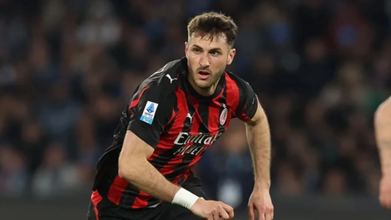 Santiago Giménez, Napoli vs AC Milan