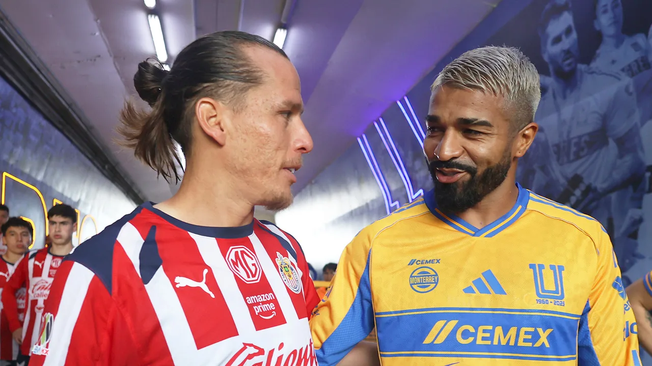 Rodrigo Aguirre y Fernando González.