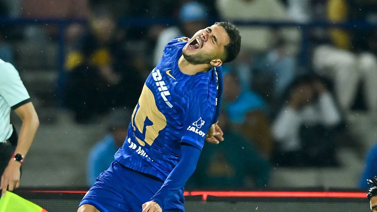 Alan Medina, jugador de Pumas. 