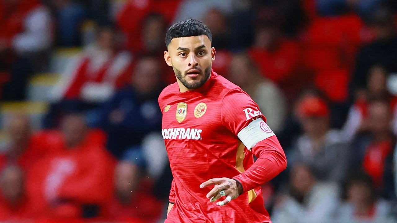 Alexis Vega, jugador del Toluca.