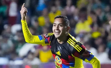 Erick Sánchez anota en León vs América.