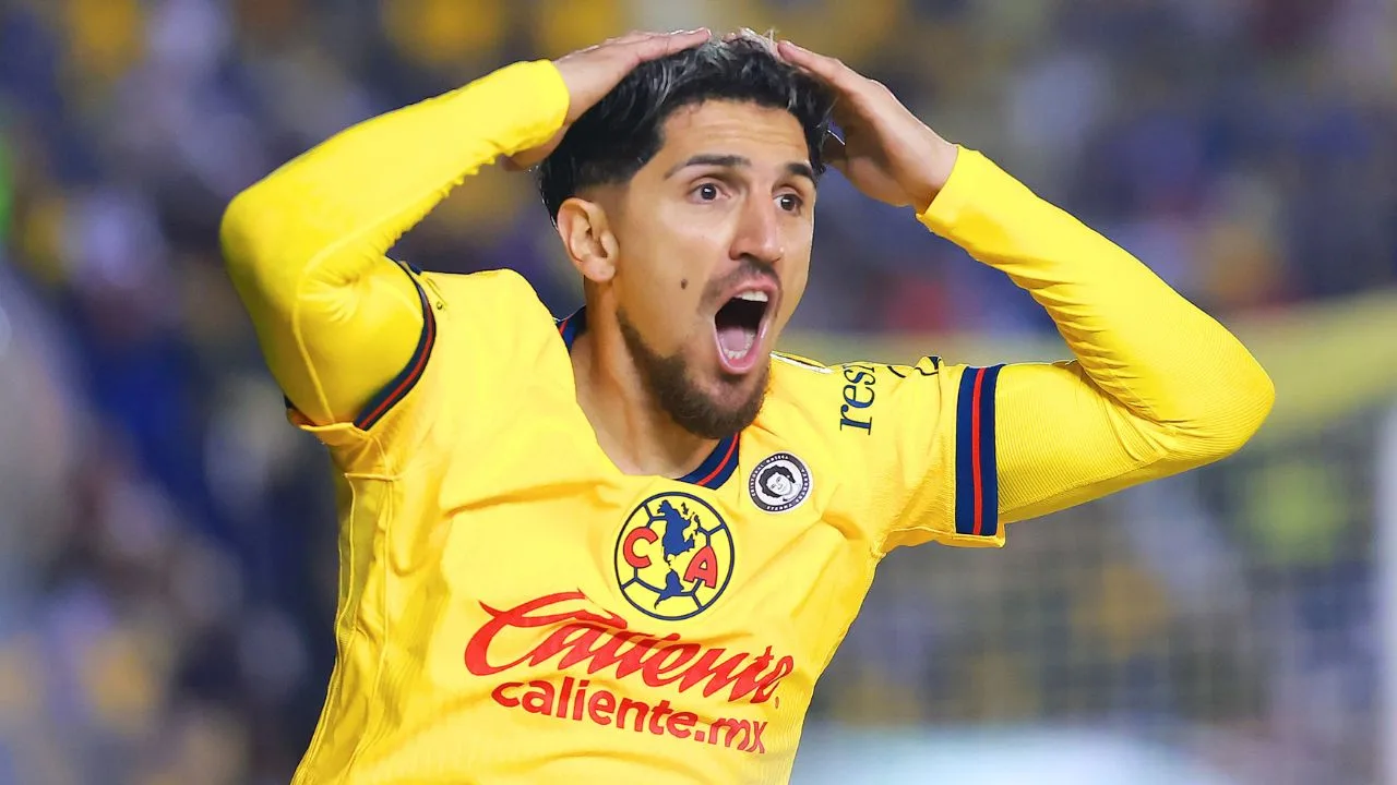 Santiago Baños revela por qué América no contrató un reemplazo de Diego Valdés y señala al culpable.