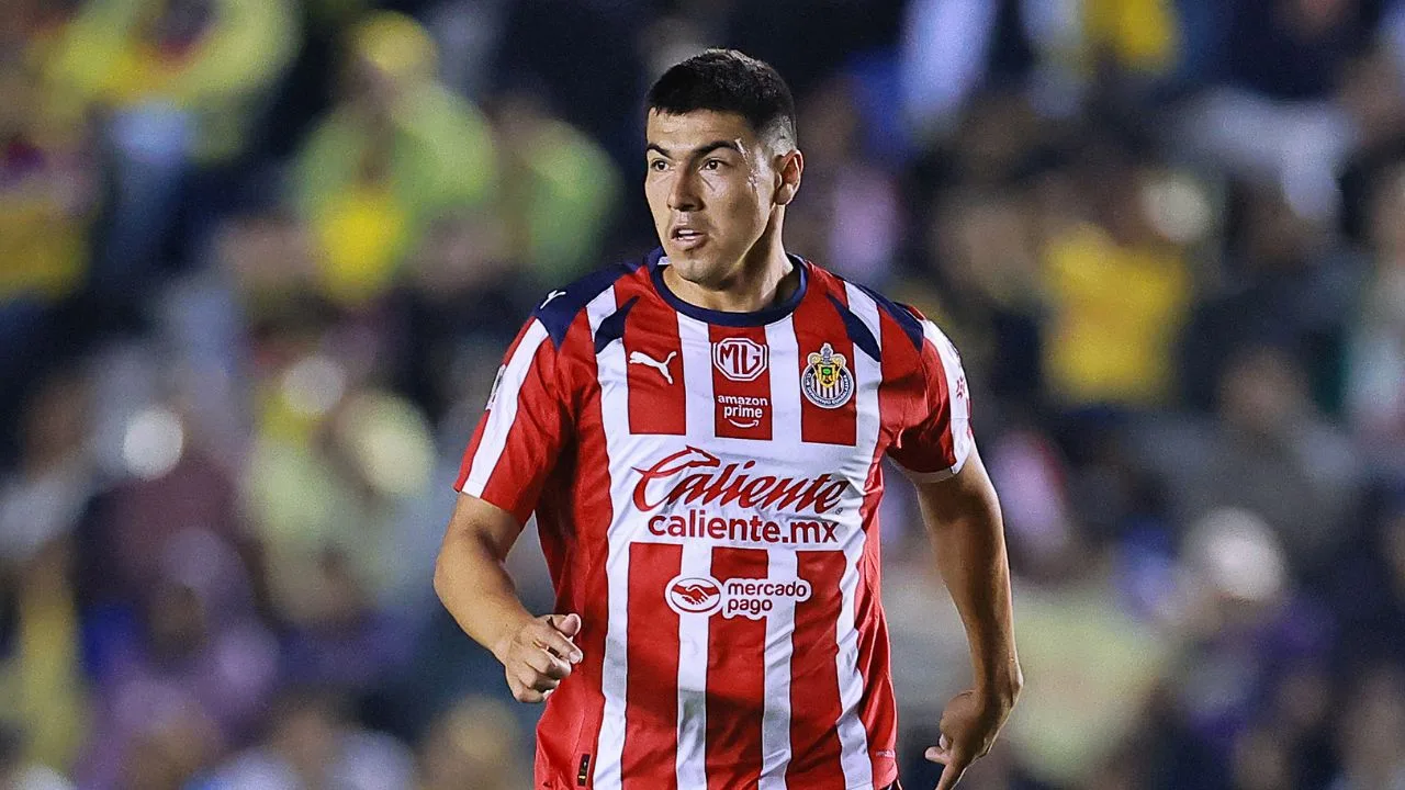 Erick Gutiérrez, jugador de Chivas. 