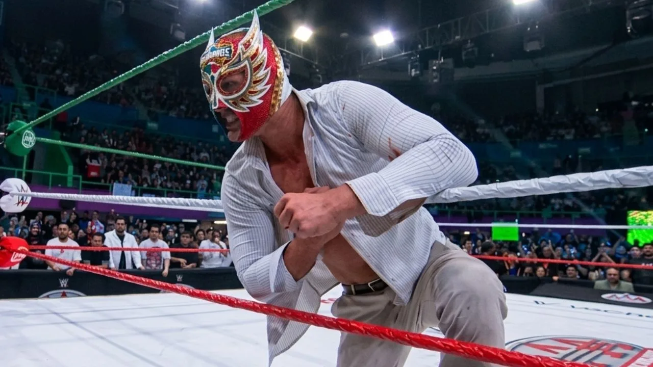 El Grande Americano, luchador de Triple A. 
