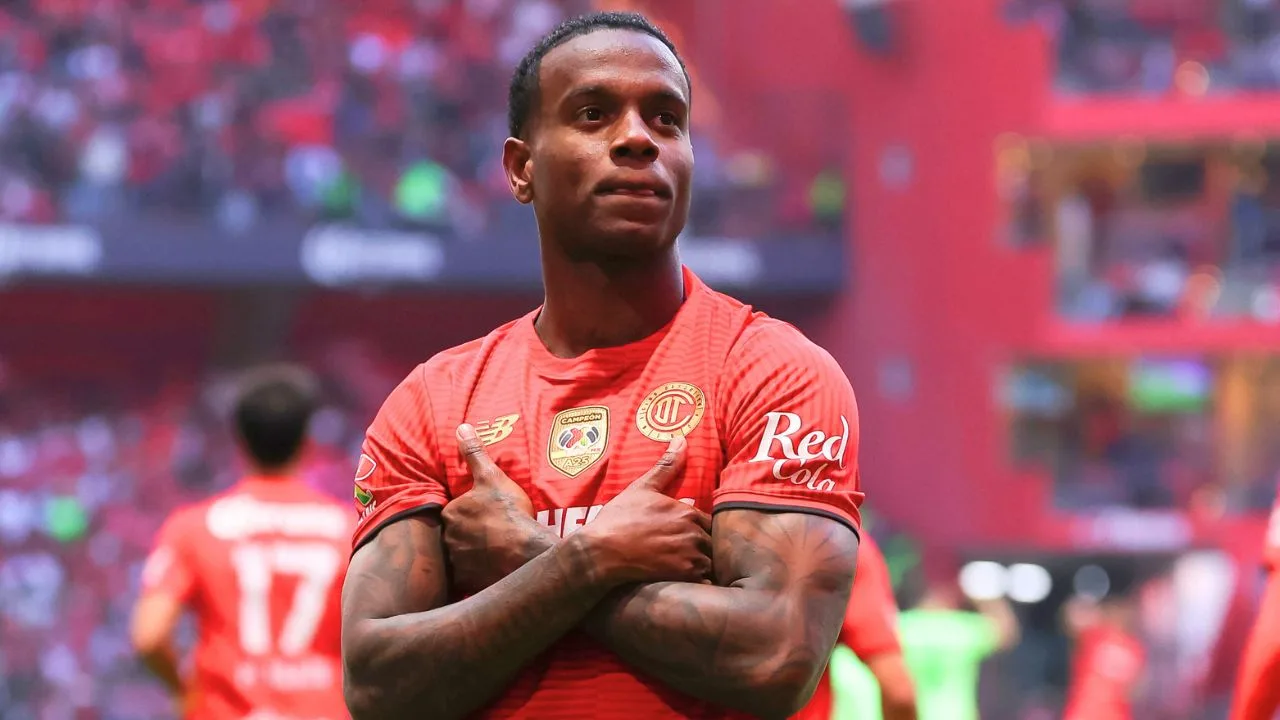 América vs Toluca: Revelan al culpable de desatar la bronca con Helinho camino al vestidor.