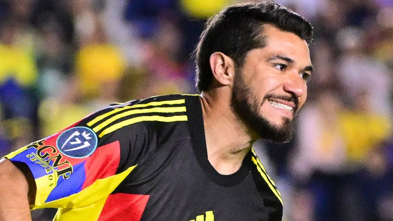 Ausencia de Henry Martín desata especulaciones y revelan la verdadera razón por la que no viajó con América.