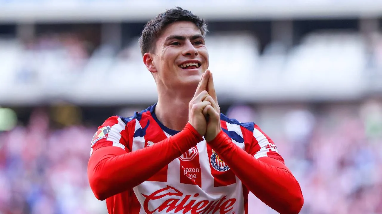 Hormiga González, delantero de Chivas.