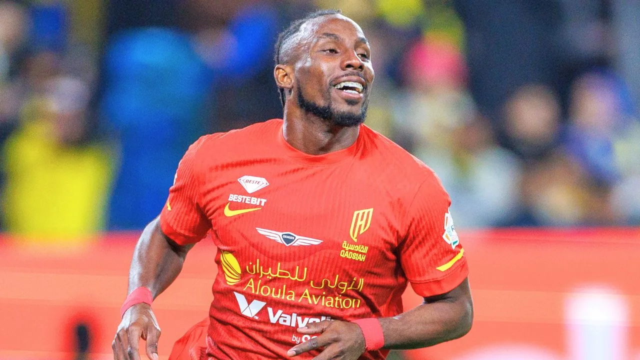 Julián Quiñones manda a la banca a Cristiano Ronaldo y está a un paso de ir al Mundial 2026.