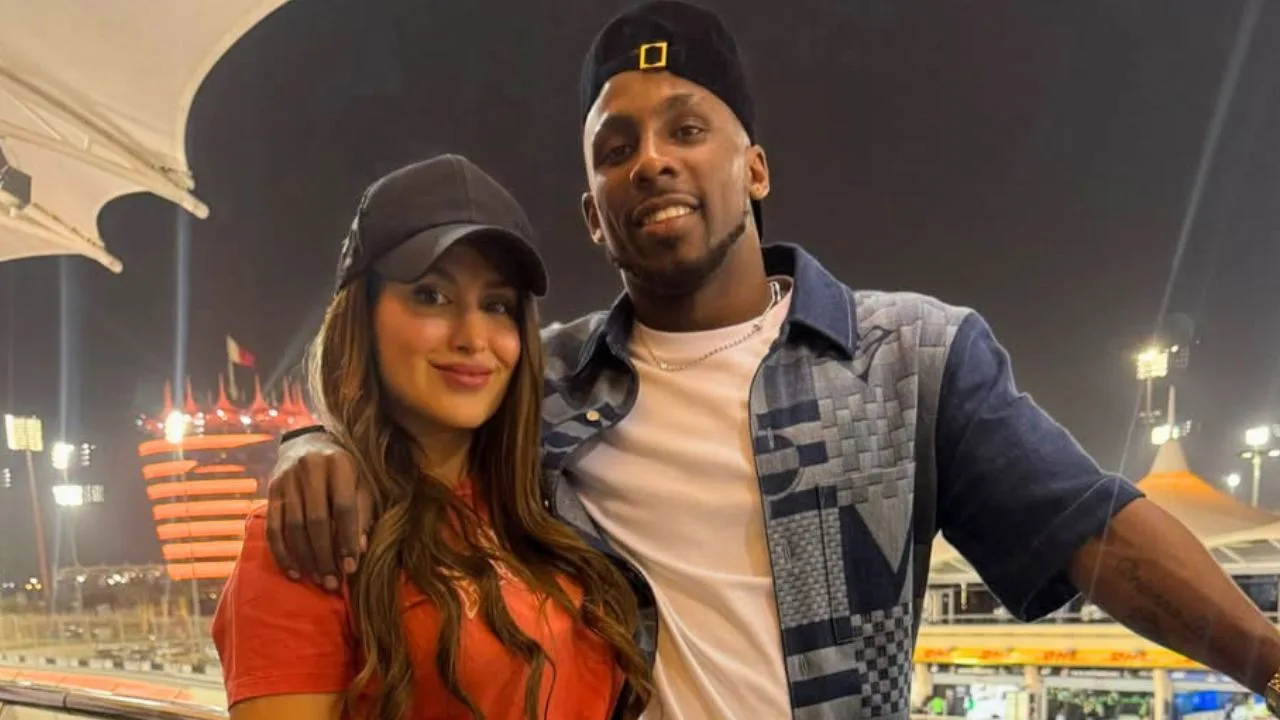 El extravagante regalo de Julián Quiñones a su esposa para celebrar su liderato de goleo en Arabia.