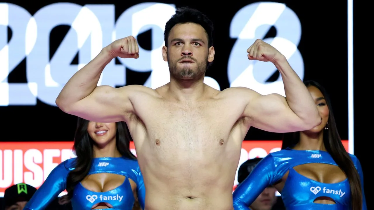 Julio César Chávez Jr., boxeador e hijo de Julio César Chávez, leyenda del boxeo mexicano.