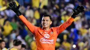 Luis Ángel Malagón reaparece tras operación y sorprende al mostrarse de esta manera