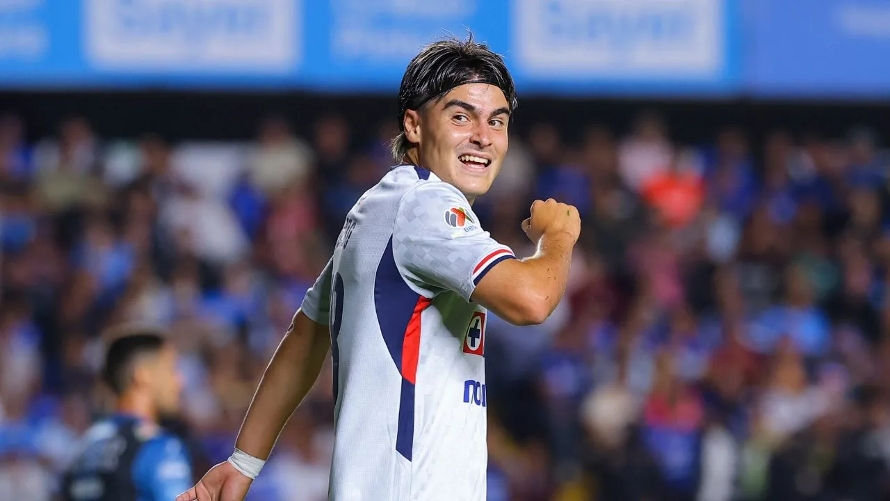 Luka Romero, jugador de Cruz Azul. 