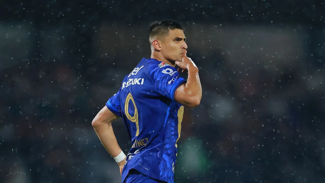 Memote Martínez, jugador de Pumas. 