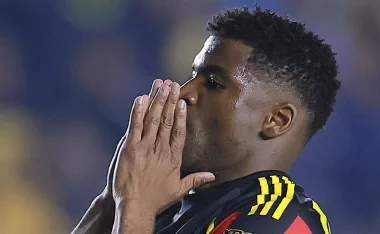 Pantera Zúñiga se pierde gol increíble.