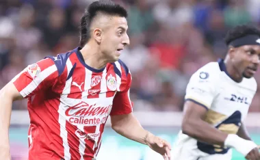 Piojo Alvarado, protagonista de un gol fantasma.