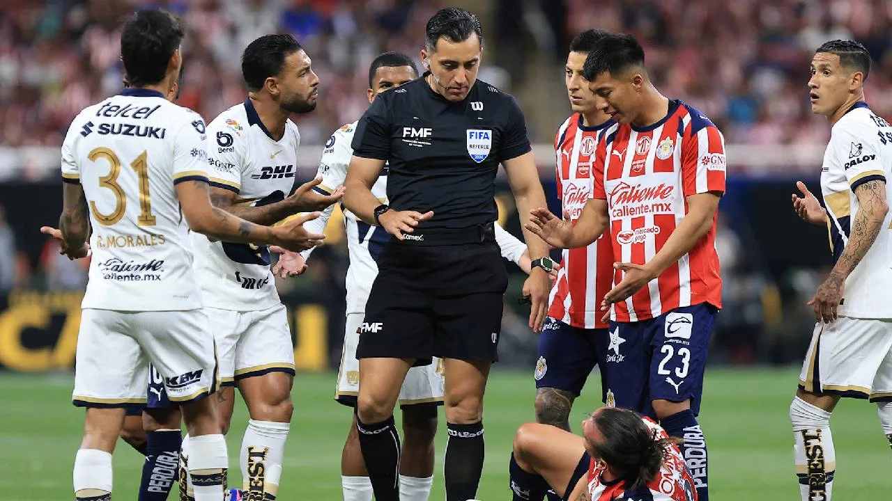 Pumas y Chivas empataron.