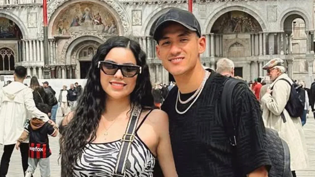 Esposa de Uriel Antuna sorprende con inesperada visita a pintoresco lugar para saciar un antojo.