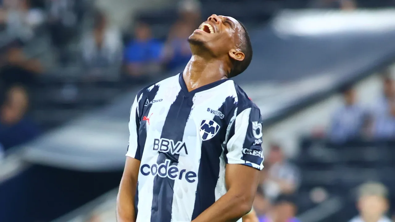 Anthony Martial, Rayados de Monterrey
