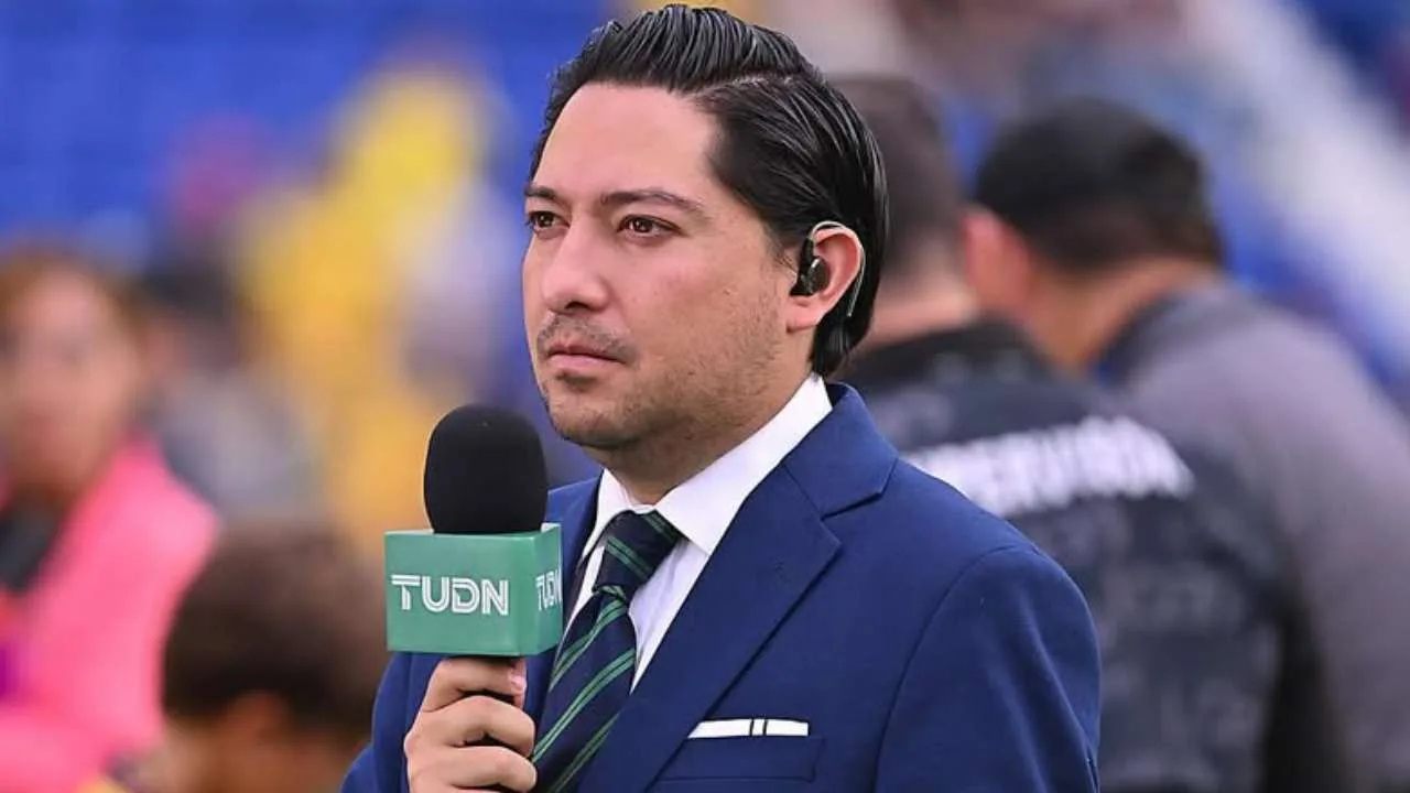 Julio Ibáñez de TUDN tendría fecha tentativa para volver a México