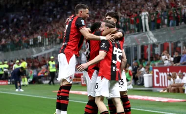 Santiago Giménez, AC Milan