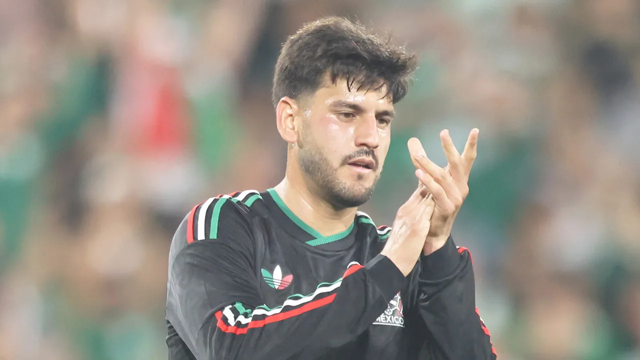 Alejandro Gómez se quedó fuera de la lista final de México.