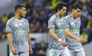 América