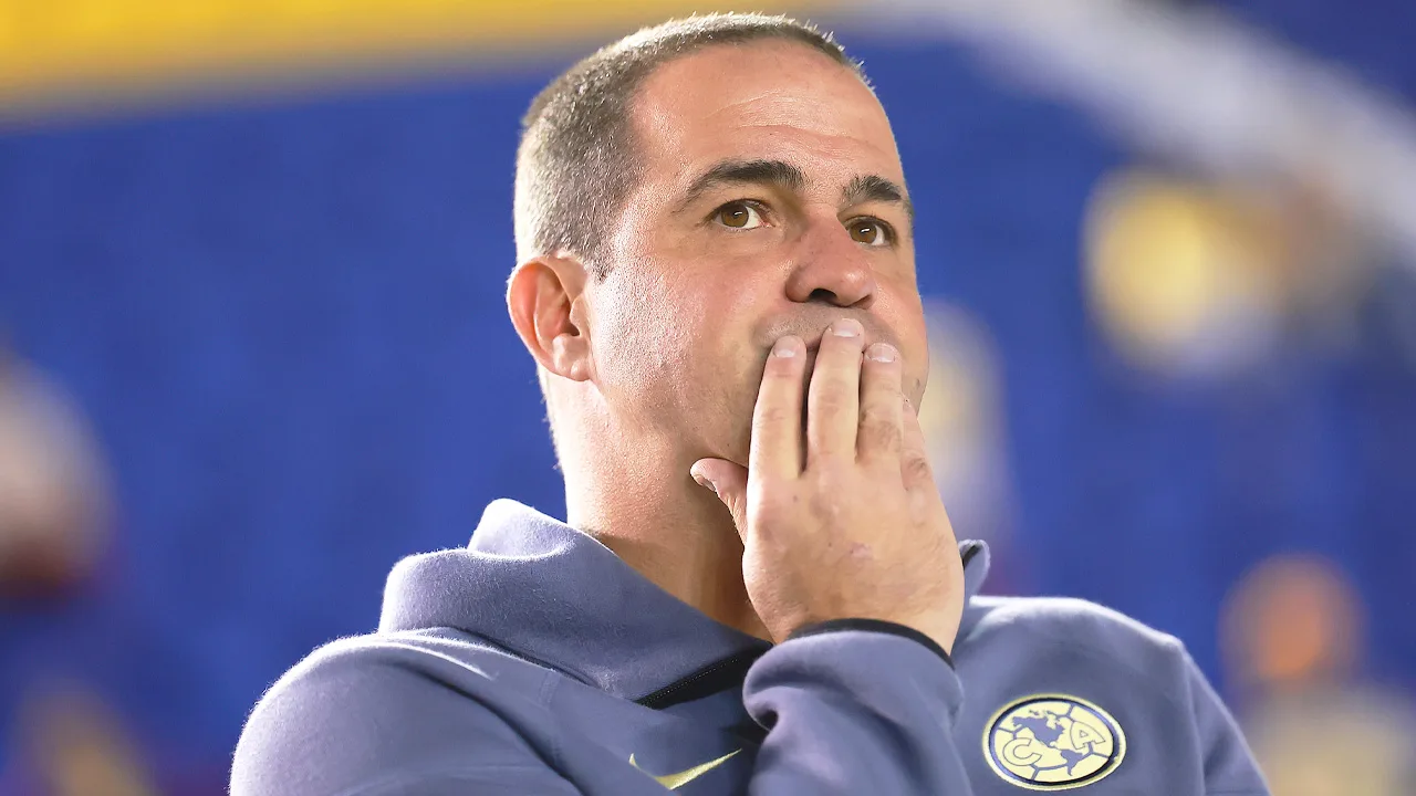 André Jardine, DT del América.
