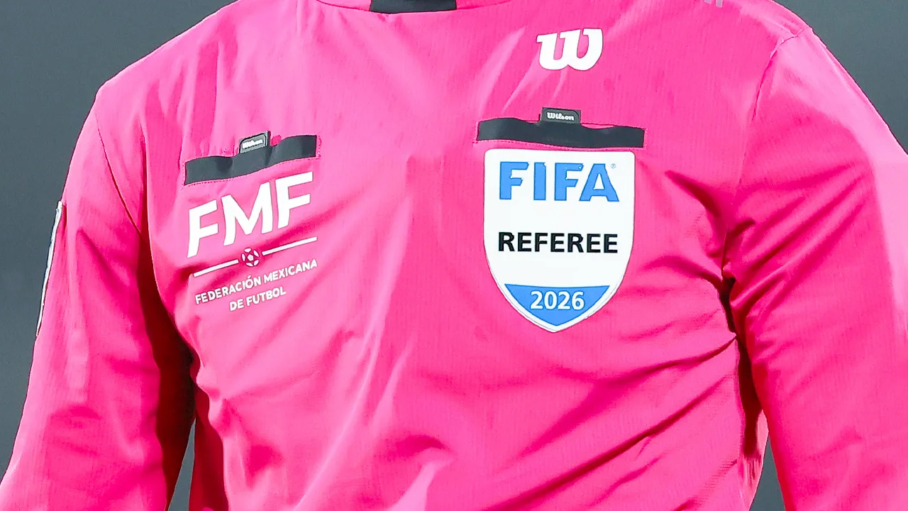 Los árbitros para la ida de semifinales de Liguilla.