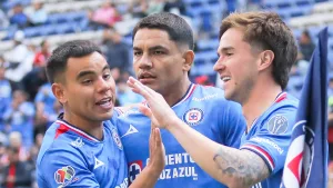 Cruz Azul vs Chivas: por qué no juegan Toro Fernández y Jorge Rodarte en la ida de semifinales