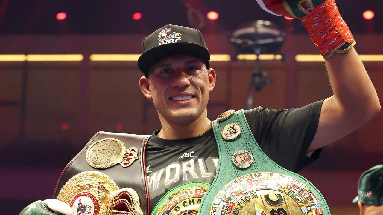 David Benavidez, 2 veces campeón de peso supermediano del WBC y Actual Campeón Mundial WBC del Peso Semi-pesado.
