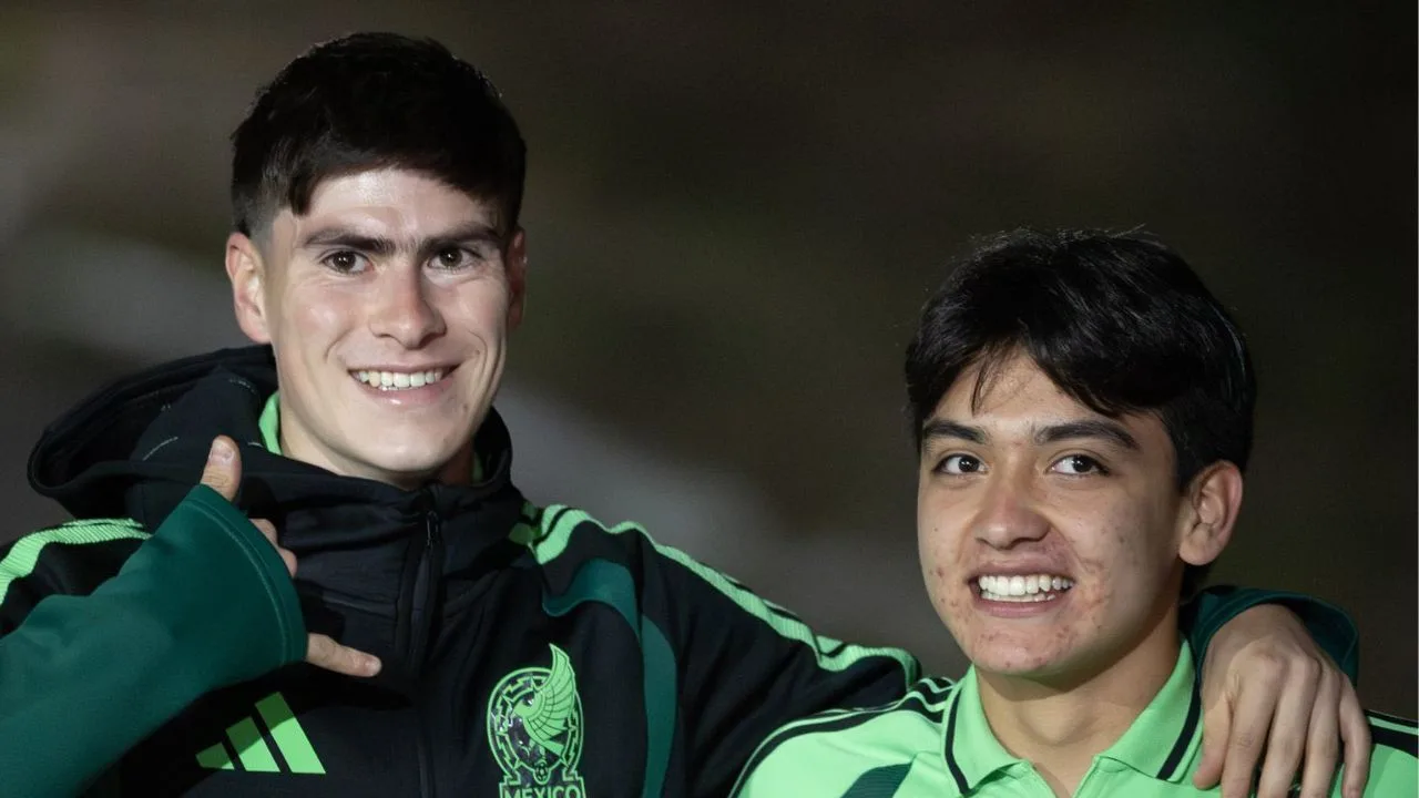 Hormiga González y Gilberto Mora, convocados a la Selección Mexicana.