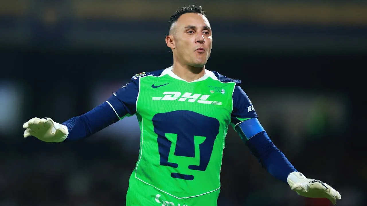 En México inmortalizan a Keylor Navas con la playera de Pumas en el Museo de Cera Keylor Navas, portero de Pumas.