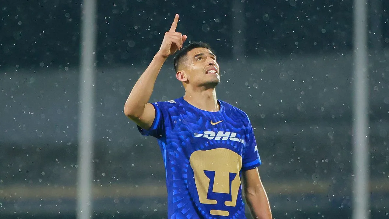 Memote Martínez, jugador de Pumas. 