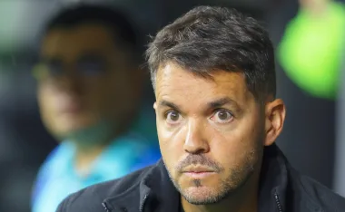 Nicolás Larcamón, ex DT de Cruz Azul.